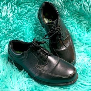 Mens 9w black leather dress/work shoes
